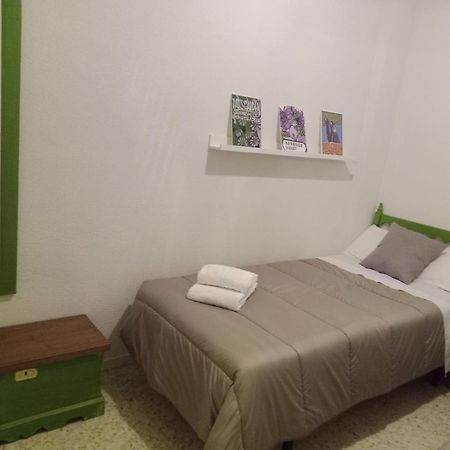 Playa De Madrid Appartement San Martín de Valdeiglesias Buitenkant foto