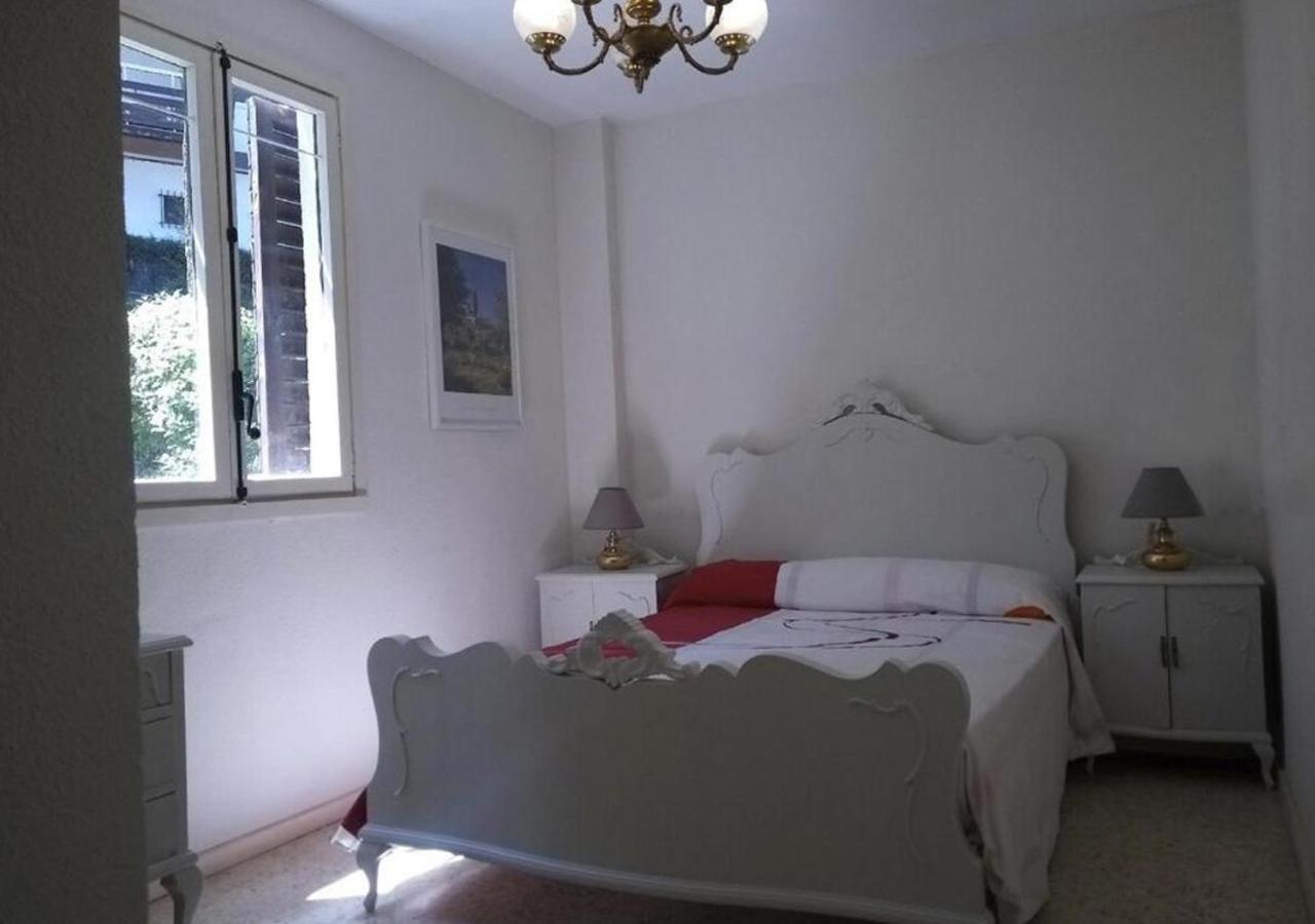 Playa De Madrid Appartement San Martín de Valdeiglesias Buitenkant foto